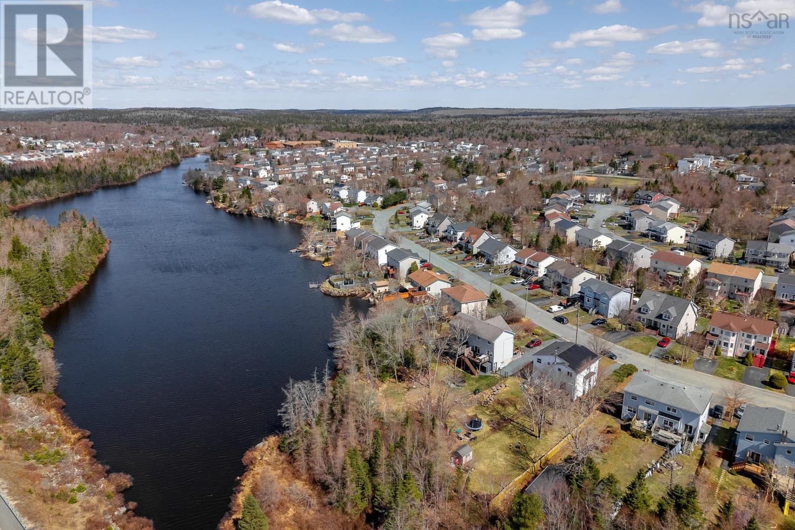 Property 38 of 41 of 195 Greenwood Avenue