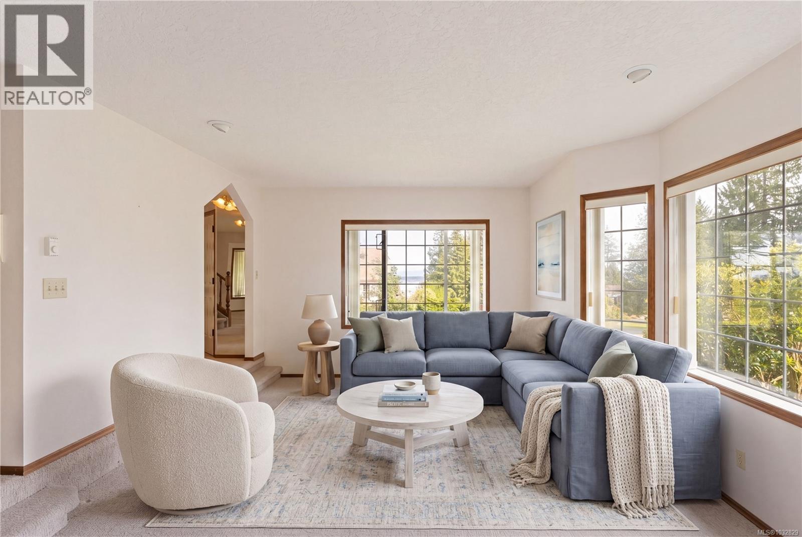  1753 Mayneview Terrace, North Saanich