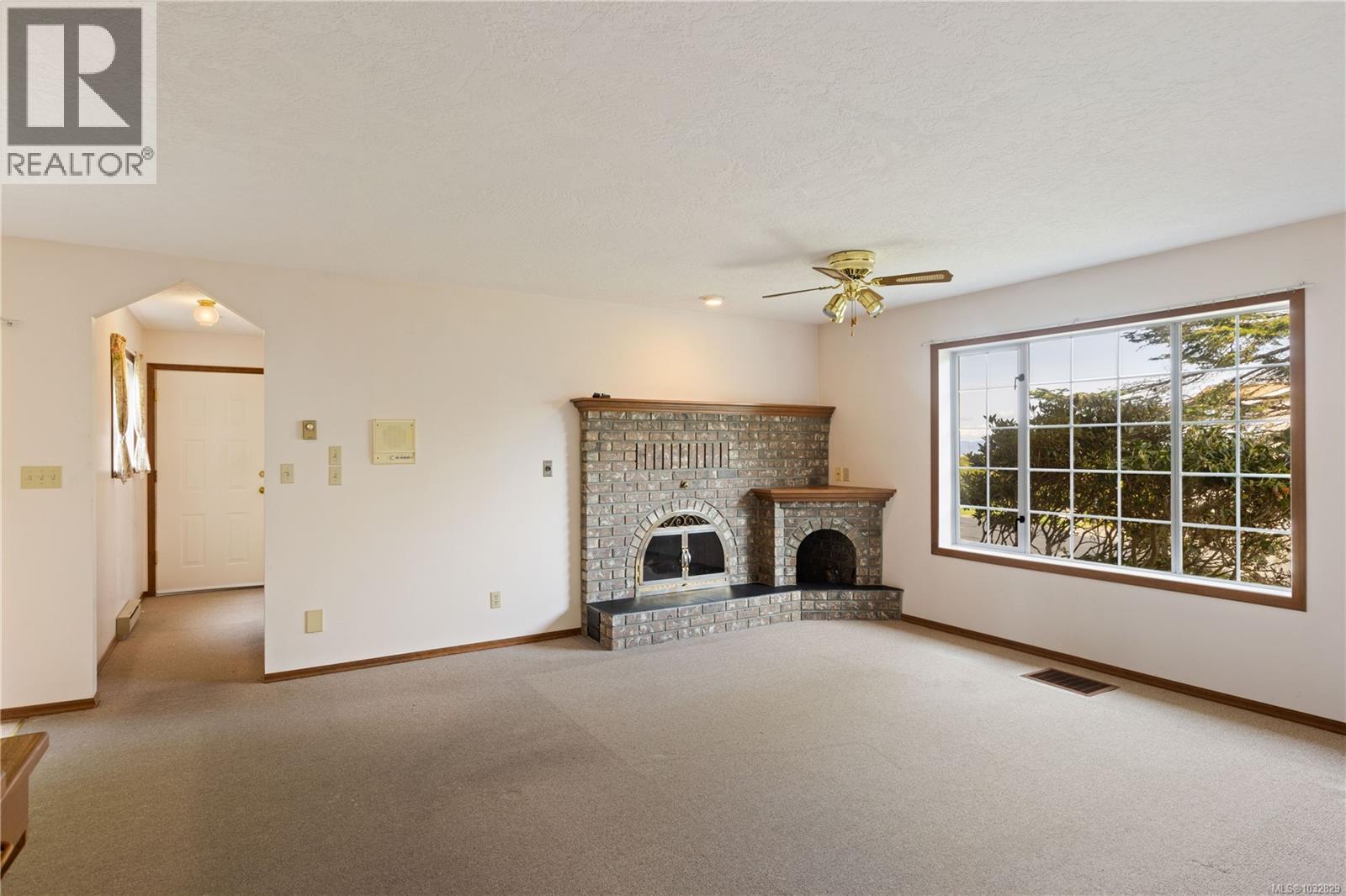  1753 Mayneview Terrace, North Saanich