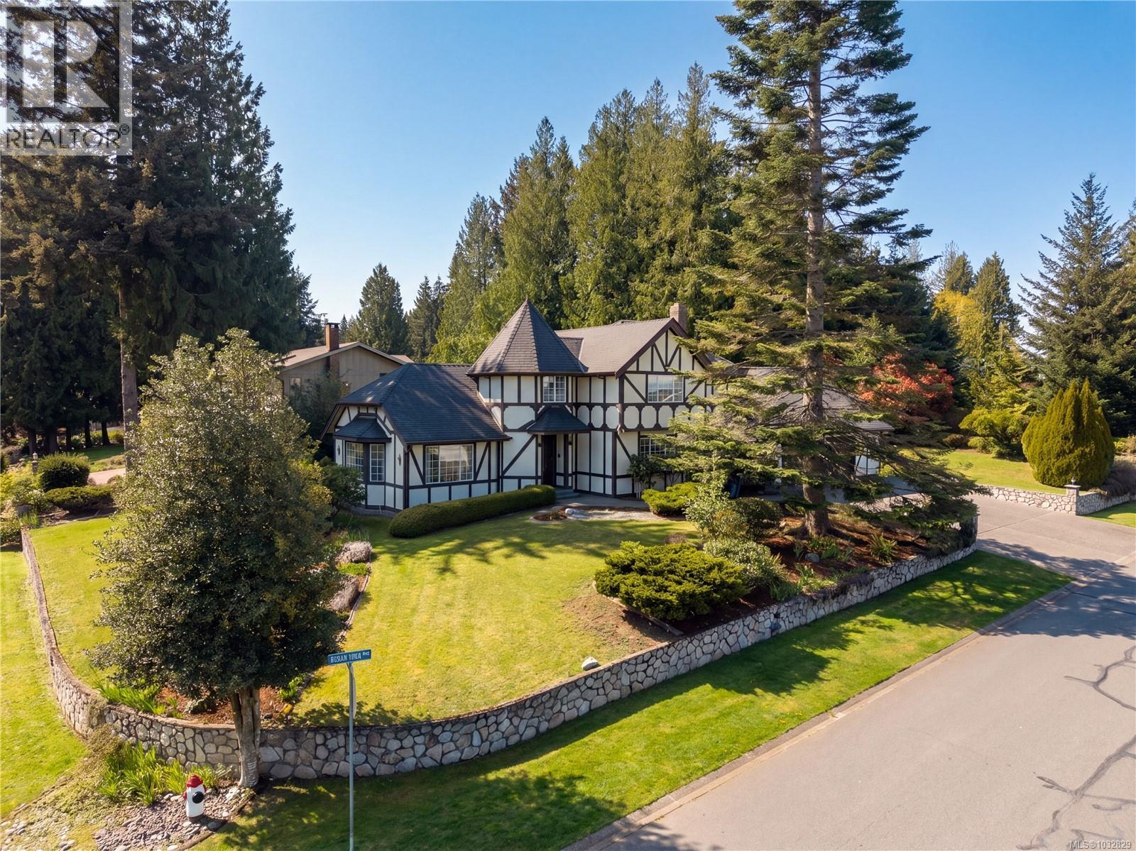  1753 Mayneview Terrace, North Saanich