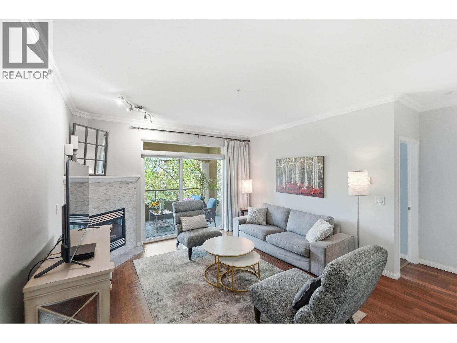 206 1960 Enterprise Way, Kelowna