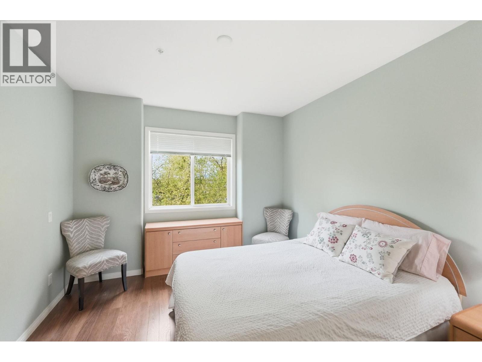 206 1960 Enterprise Way, Kelowna