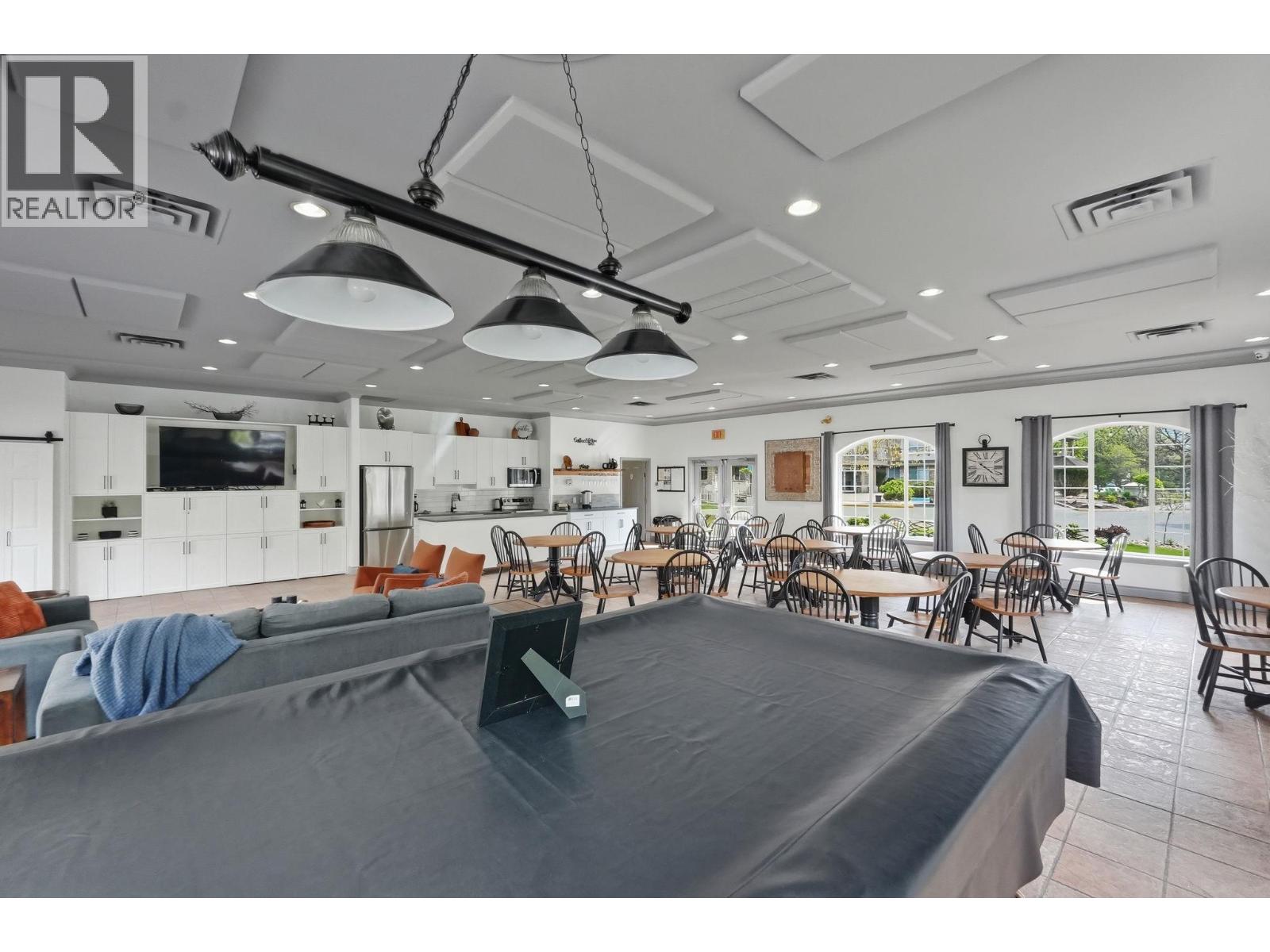 206 1960 Enterprise Way, Kelowna