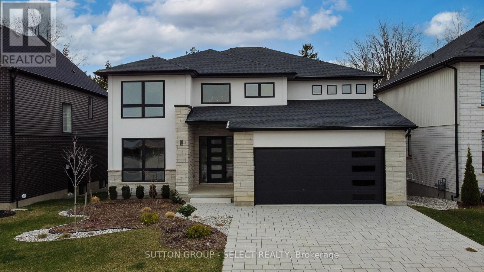 115 OPTIMIST DRIVE - 1