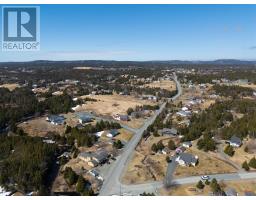 555 Windgap Road thumbnail 6