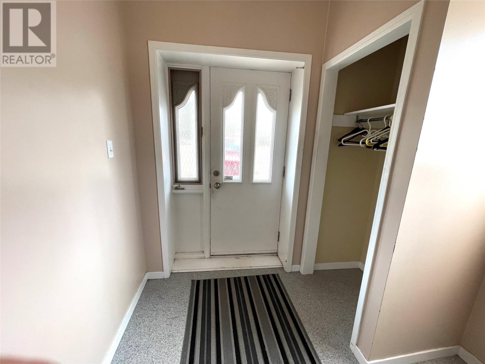 27 SUTHERLAND DRIVE - 14