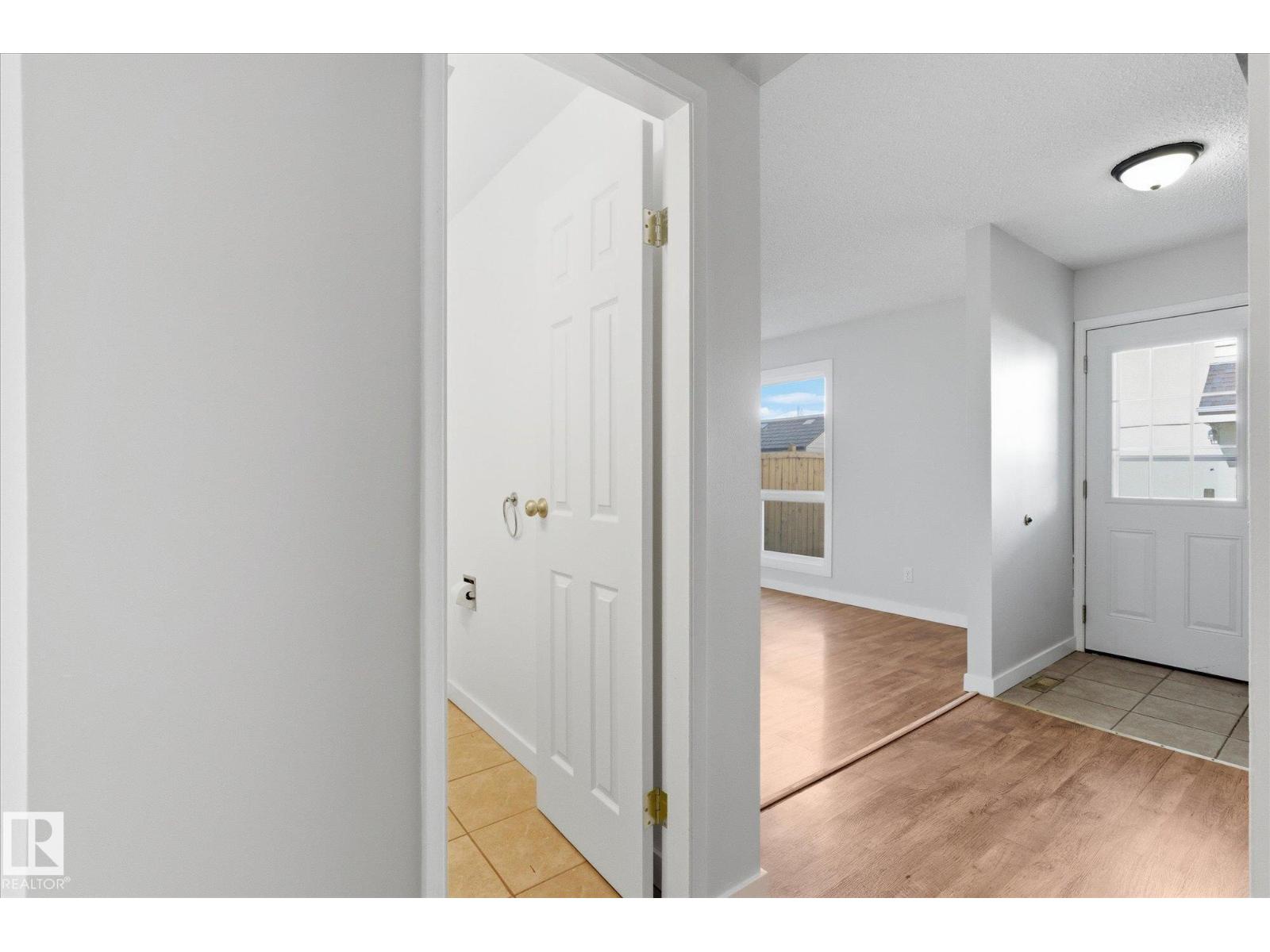 20 ATHABASCA AC, Devon