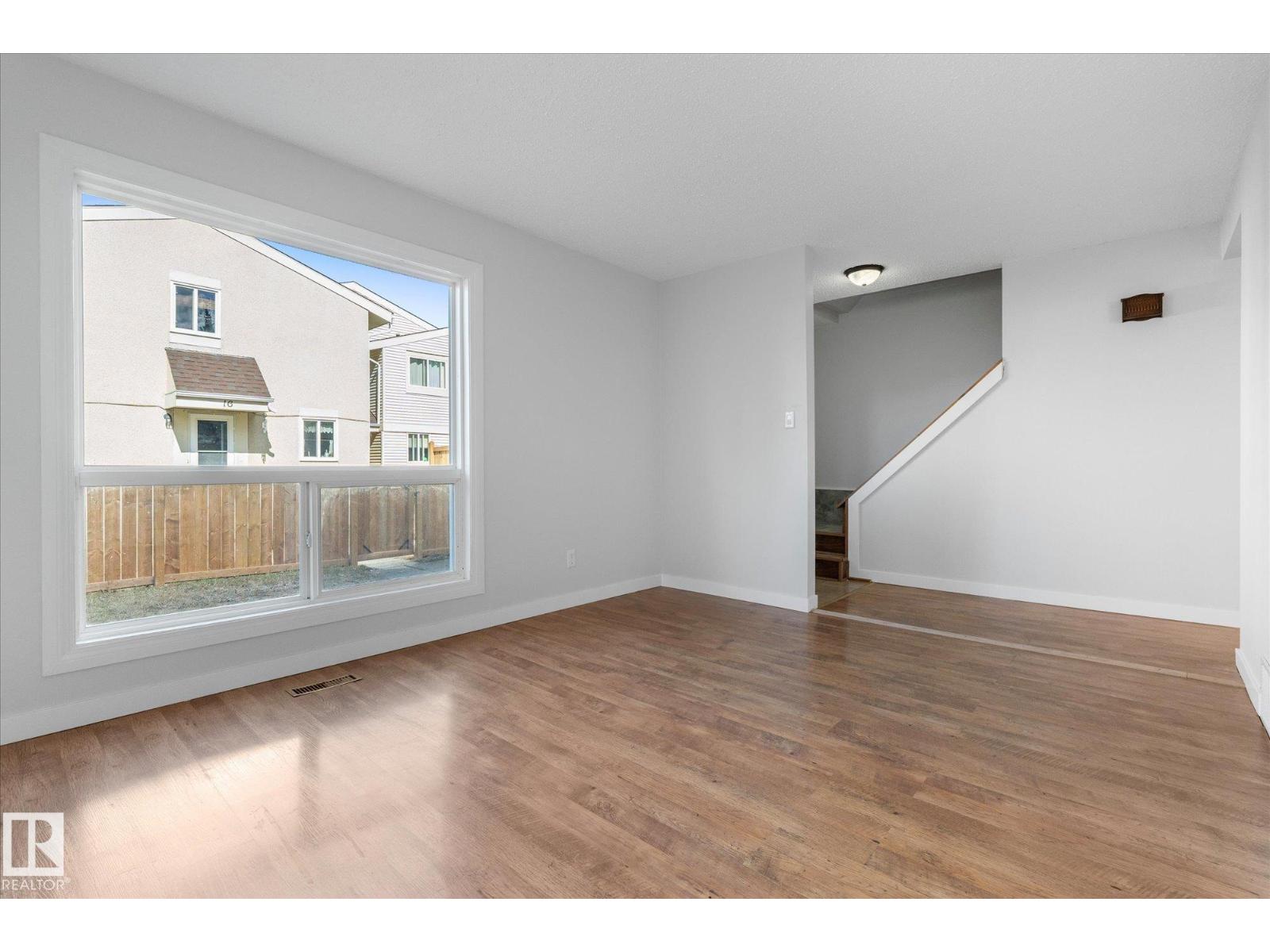 20 ATHABASCA AC, Devon