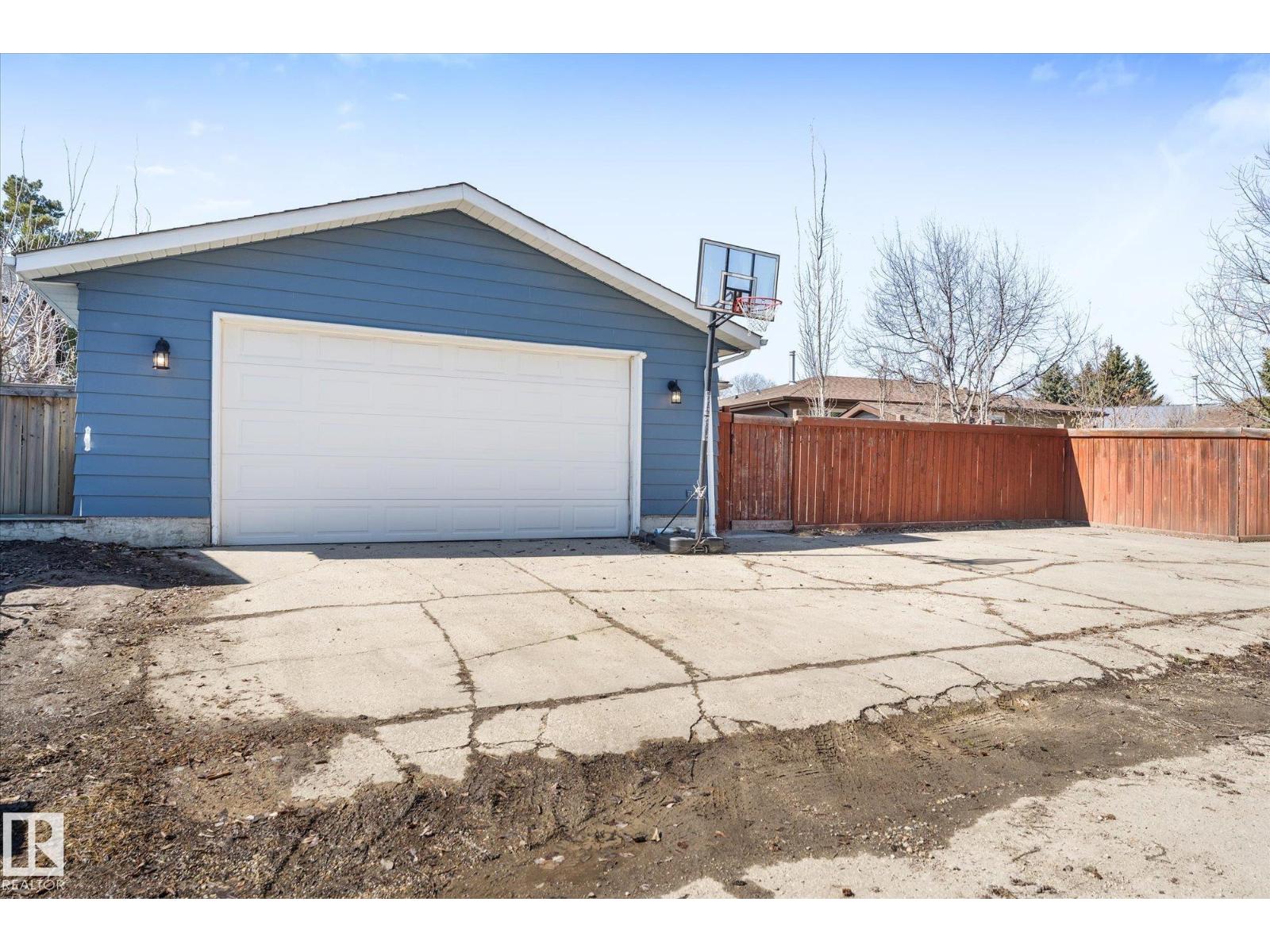 43 MARMOT AV, Spruce Grove