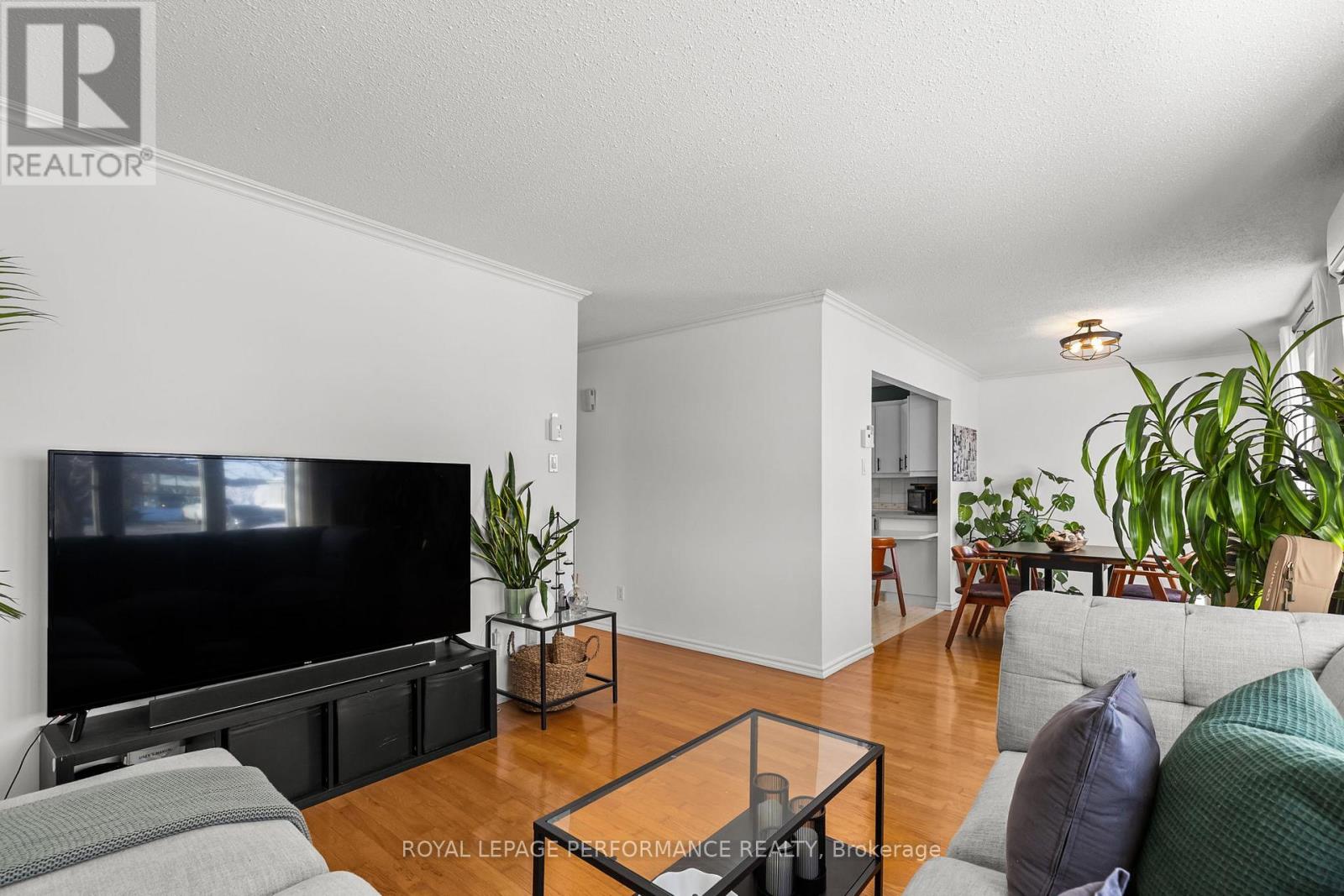 677 PRINCIPALE STREET — photo 17
