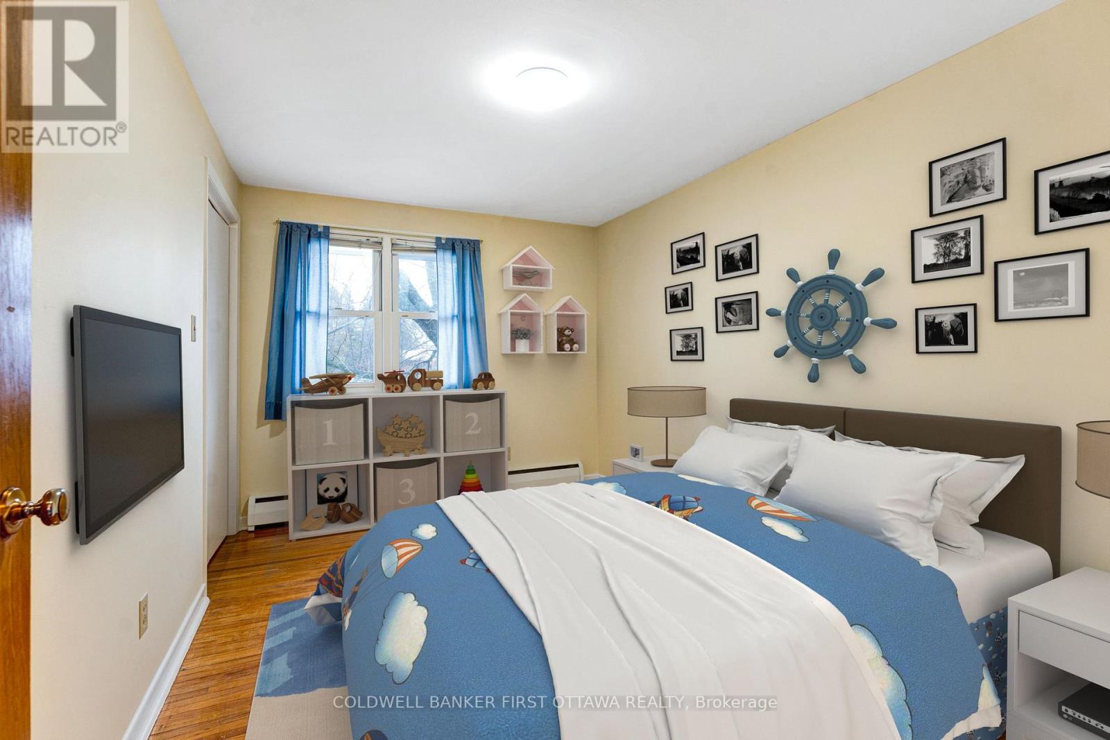 Second floor's second bedroom (AI staging)