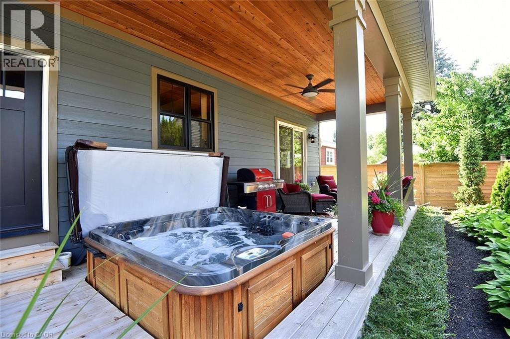 26 CORBETT Avenue - 47