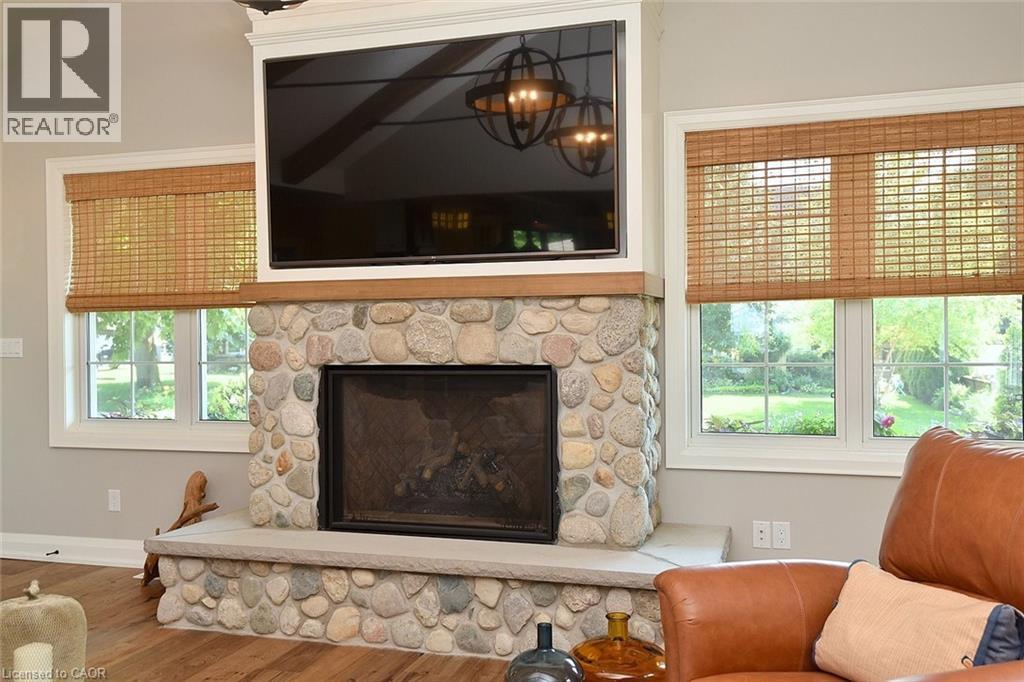 26 CORBETT Avenue - 8