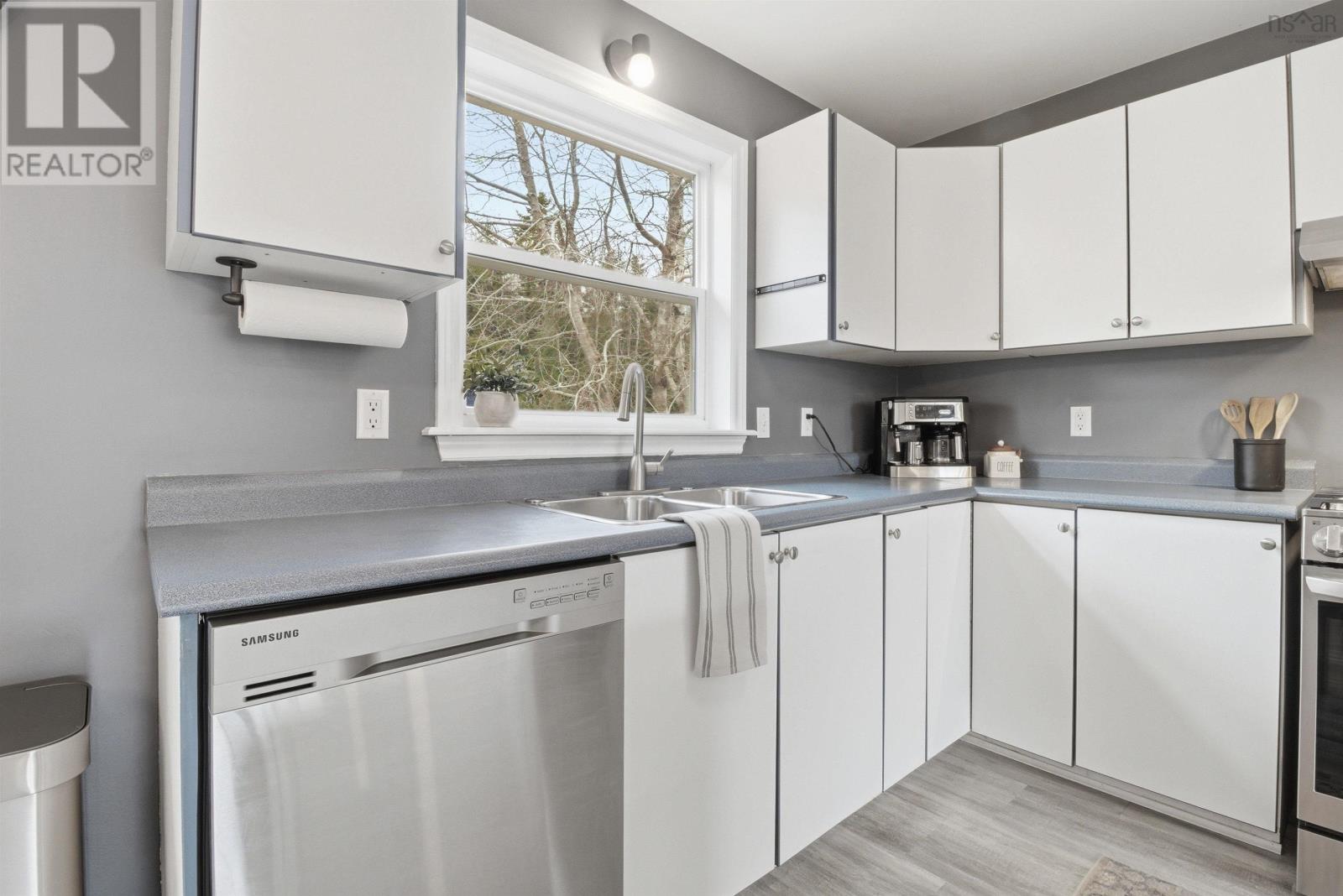 Property 11 of 47 of 15 Geneva Court