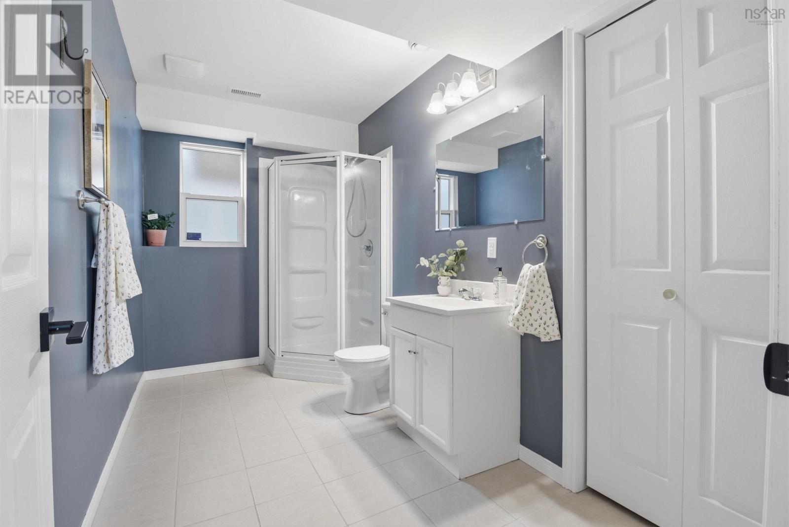 Property 22 of 47 of 15 Geneva Court