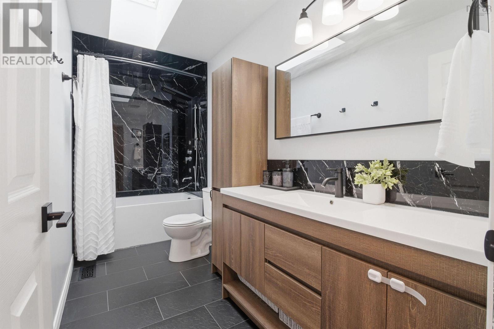 Property 30 of 47 of 15 Geneva Court