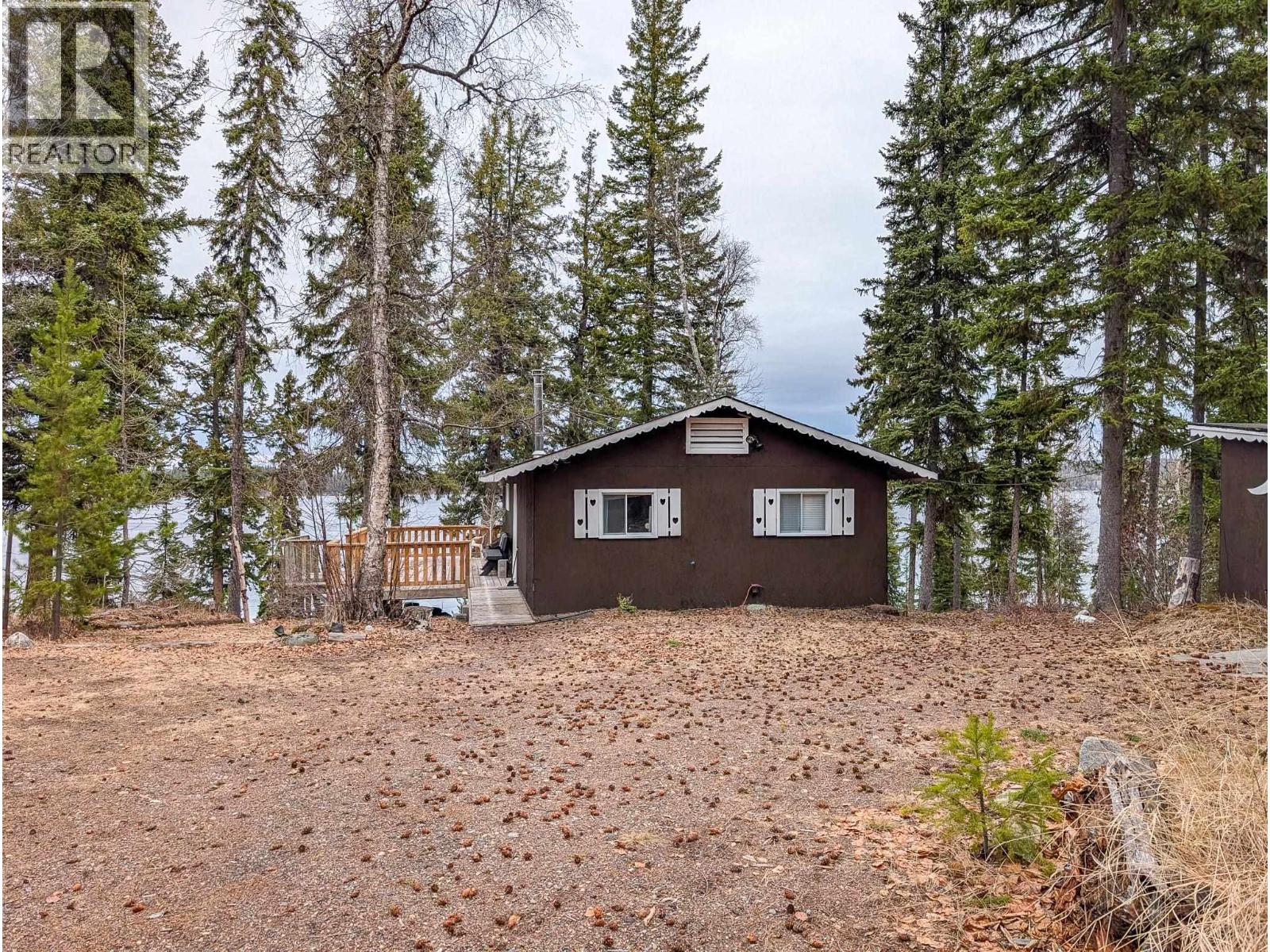 52470 LLOYD DRIVE - 12