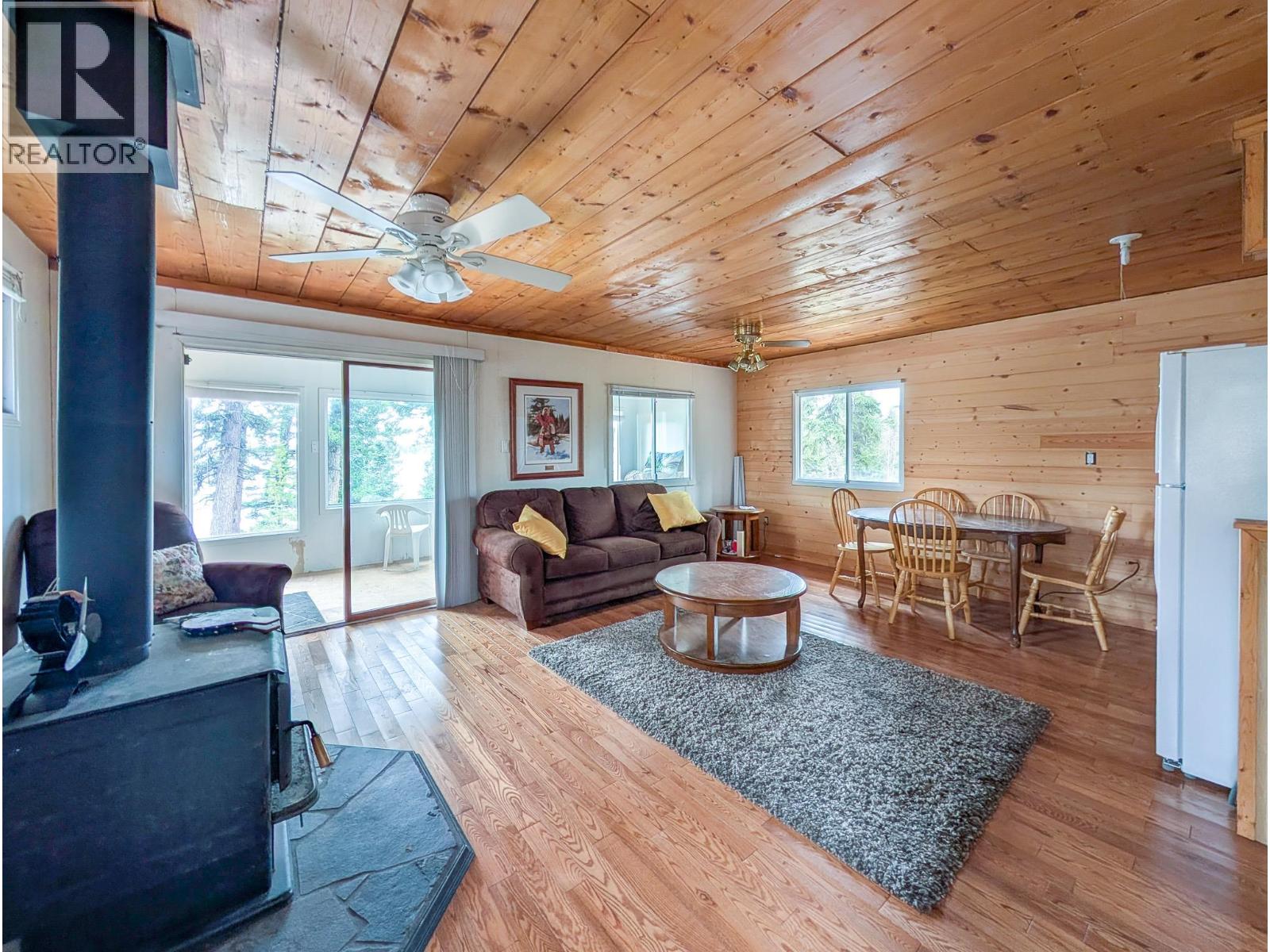 52470 LLOYD DRIVE - 27