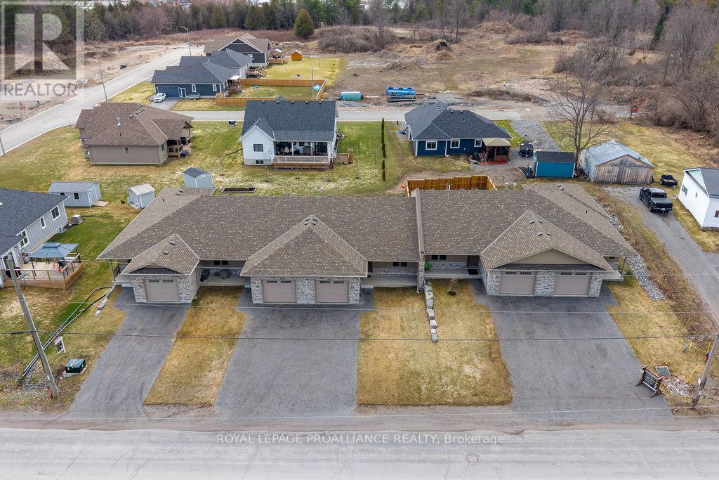 71 SEYMOUR STREET W — photo 42
