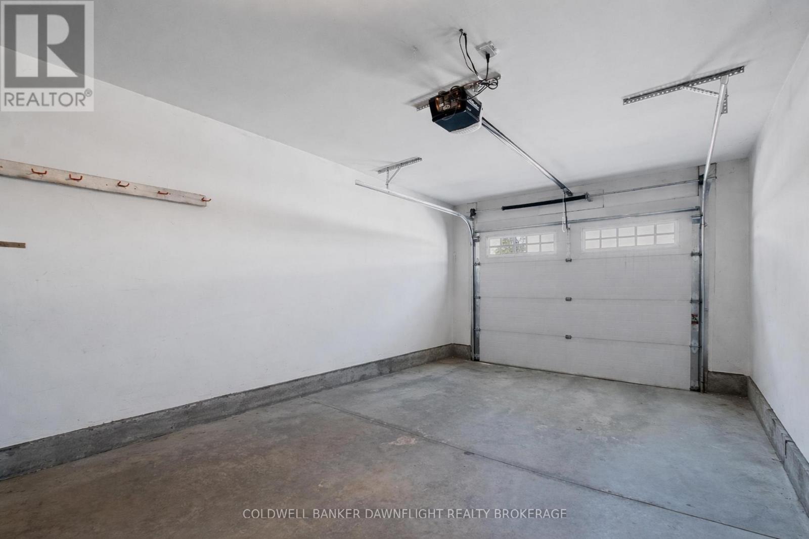 94 REDFORD DRIVE - 20