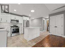 94 Redford Drive, South Huron, ON N0M1S3 Photo 7