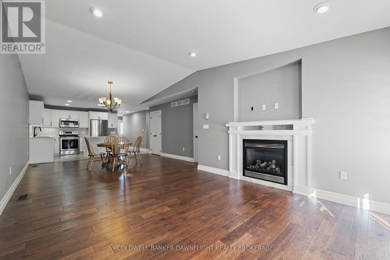 94 REDFORD DRIVE - 9