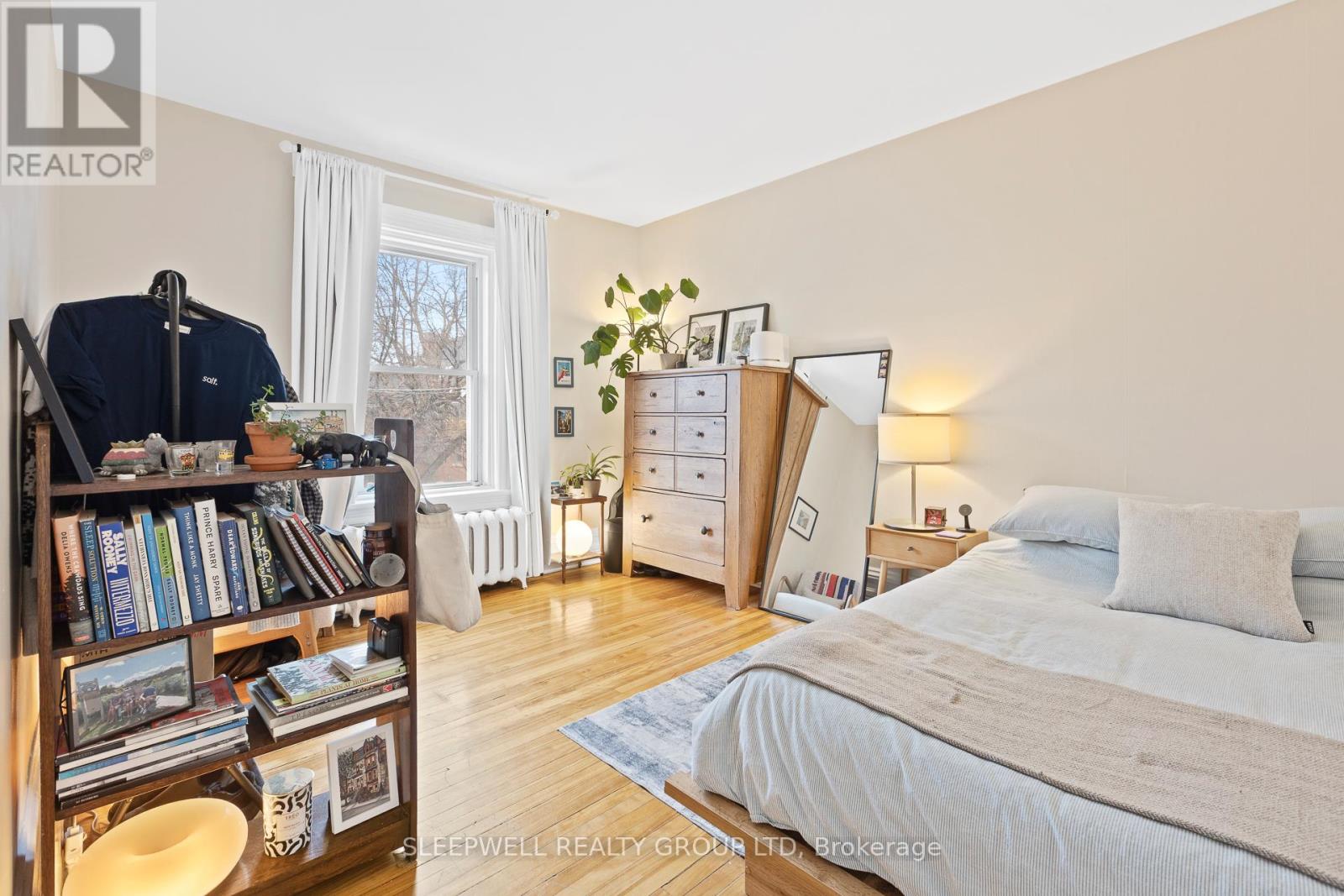 84 FOURTH AVENUE - 14