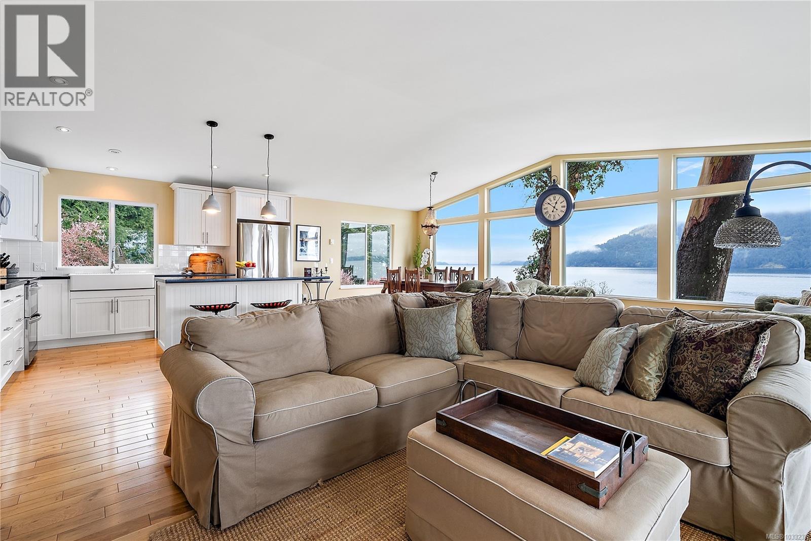 976 Lands End Rd - 9