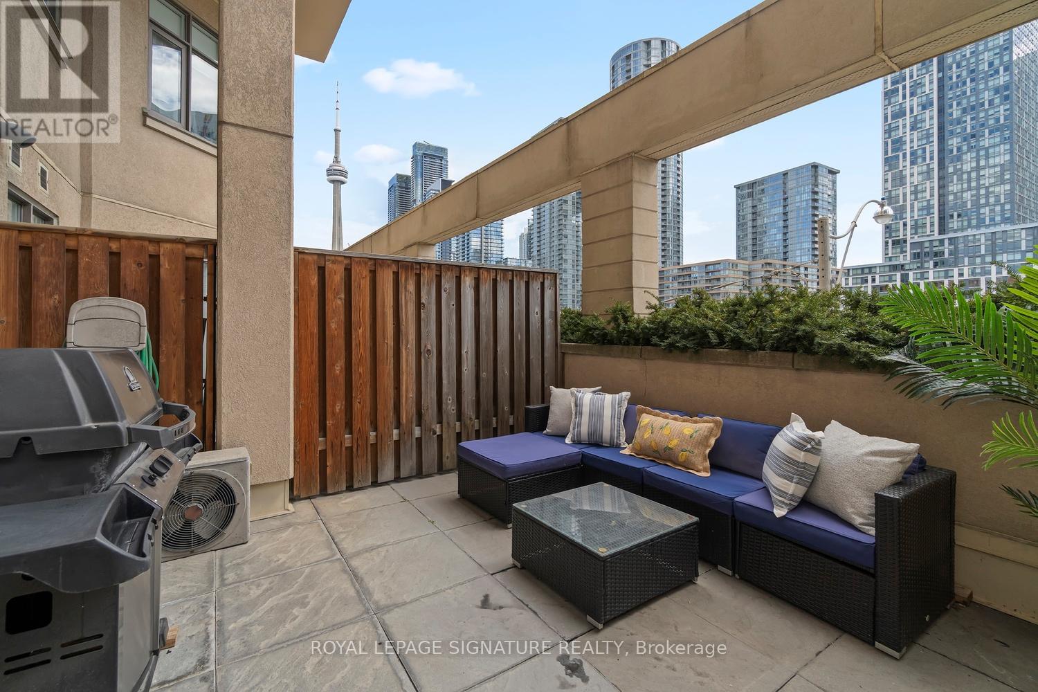 #207 550 FRONT STREET W - 16