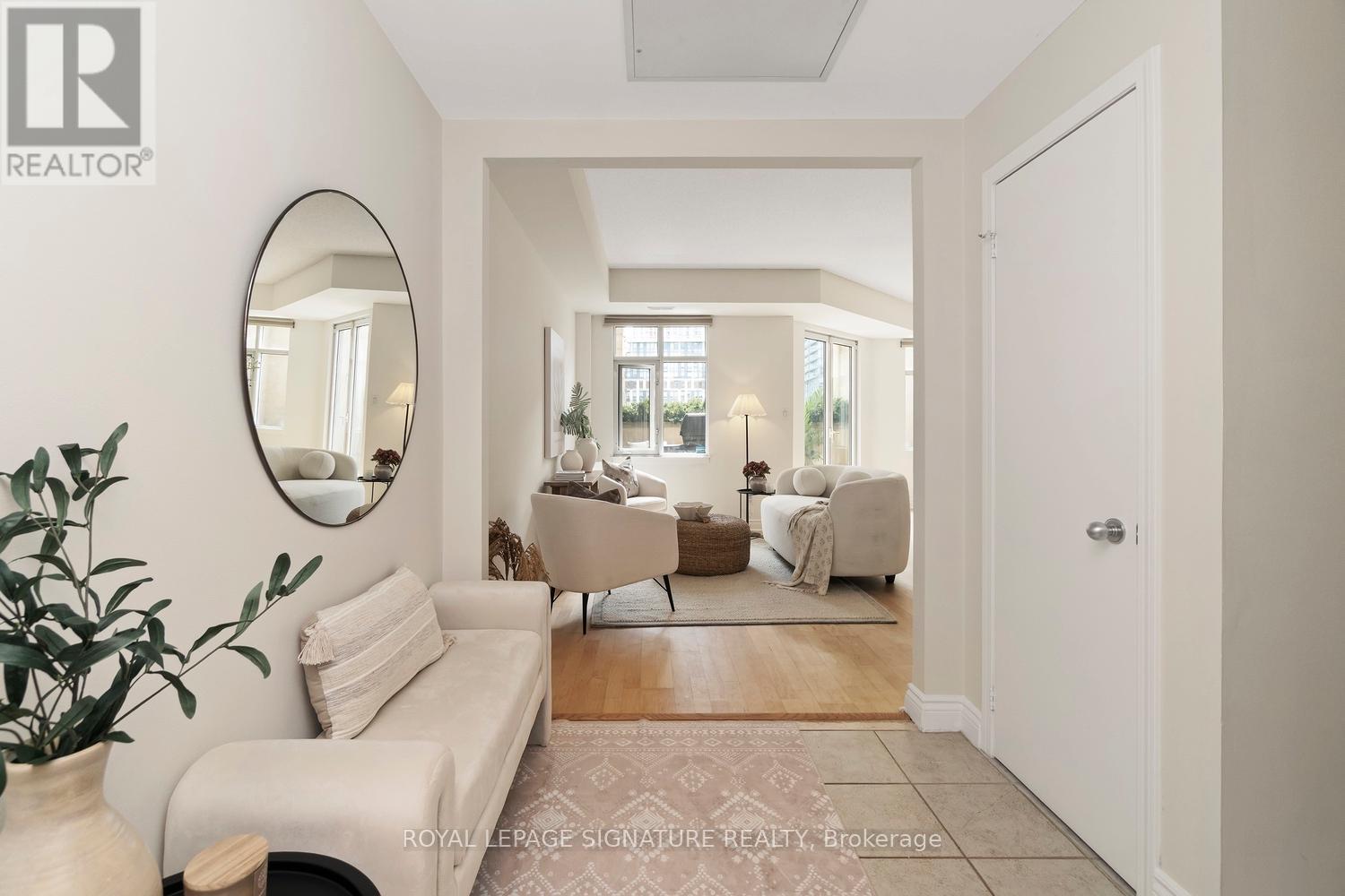 #207 550 FRONT STREET W - 3