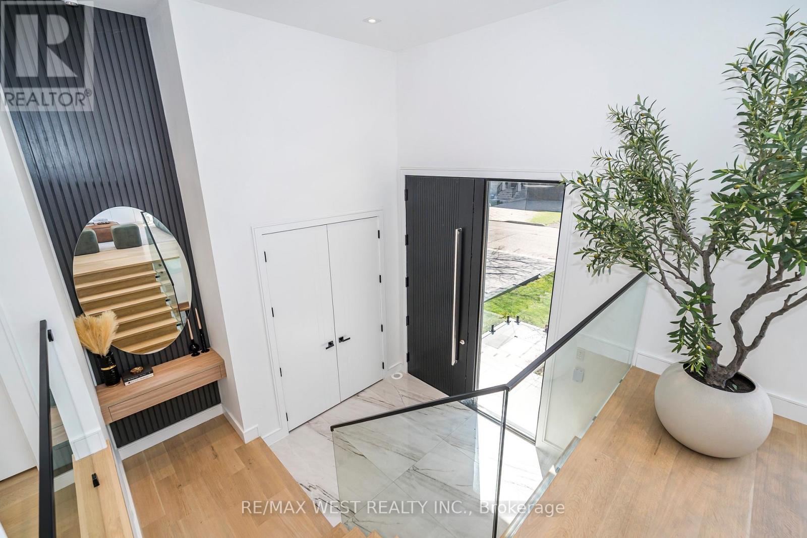 38 GWENDOLEN AVENUE - 5