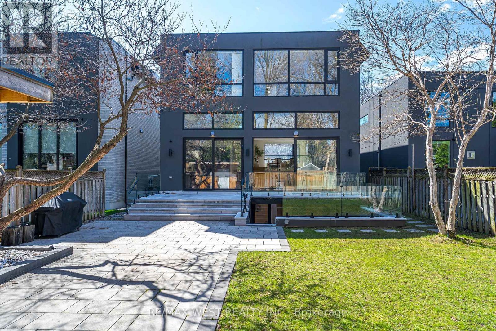 38 GWENDOLEN AVENUE - 50