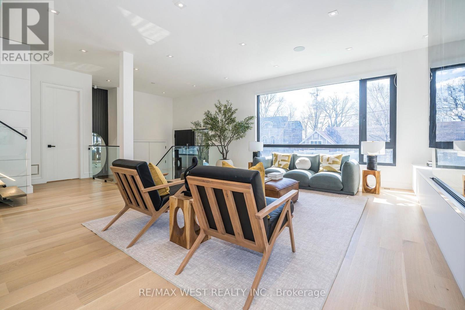 38 GWENDOLEN AVENUE - 7