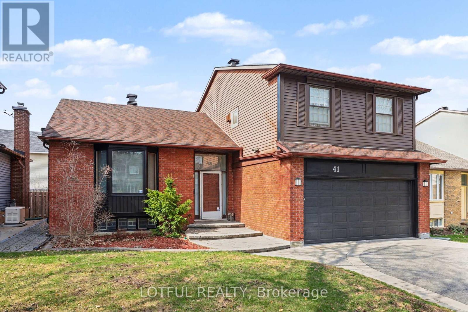 41 PATTERMEAD CRESCENT - 1