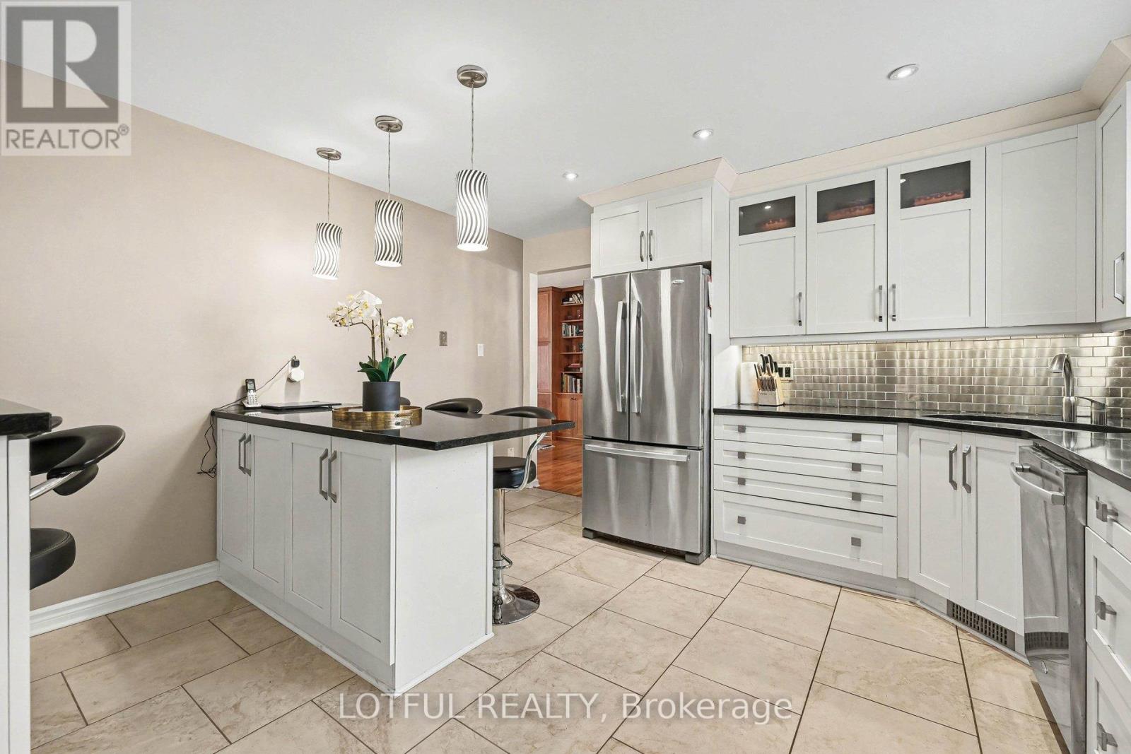 41 PATTERMEAD CRESCENT — photo 12