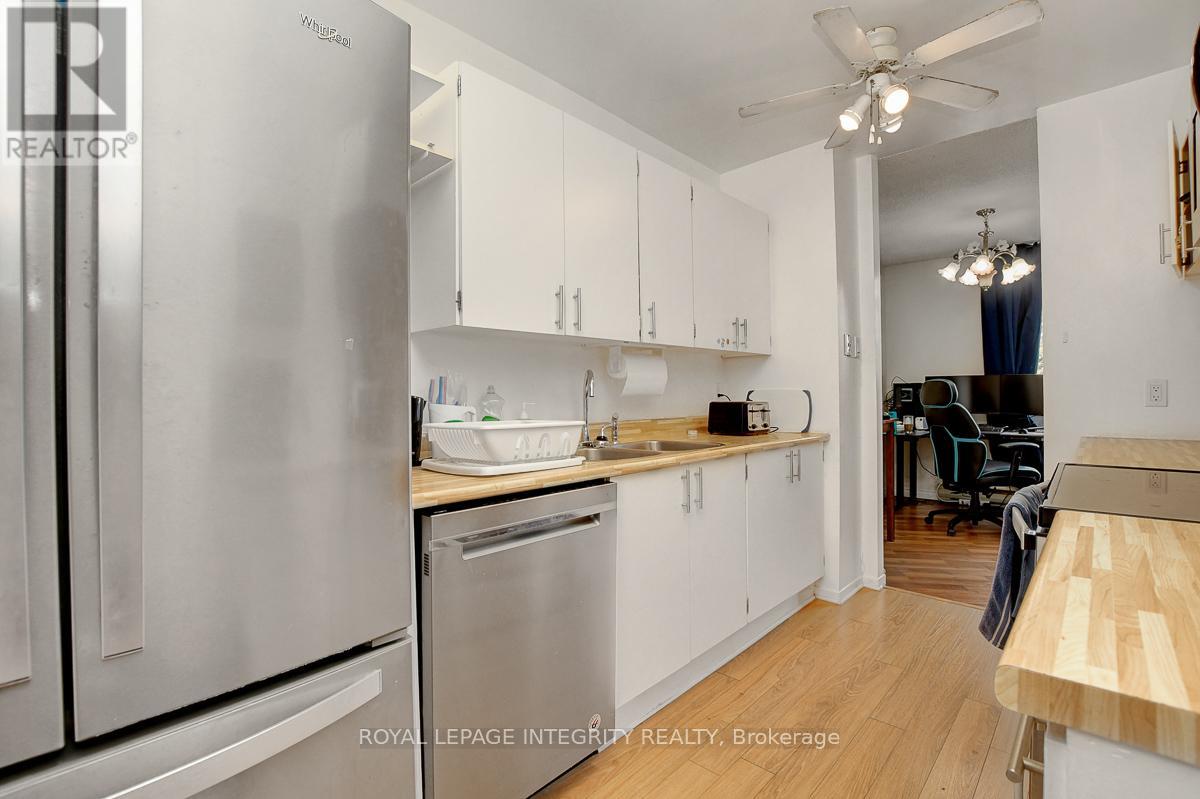 206 - 2000 JASMINE CRESCENT — photo 14