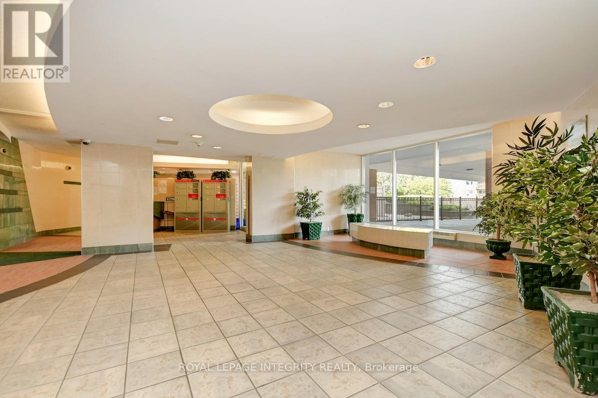 206 - 2000 JASMINE CRESCENT — photo 30
