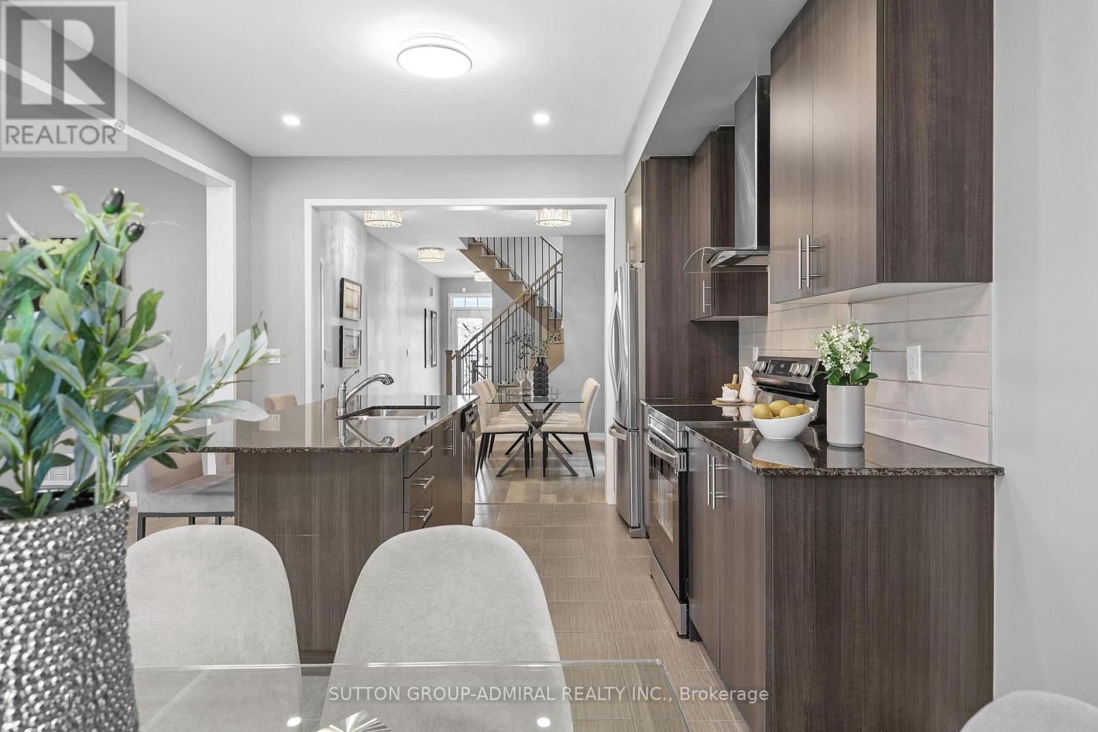 12 SAND HILL MEWS, Vaughan (Patterson), Ontario, L6A4Y4 — Photo 16