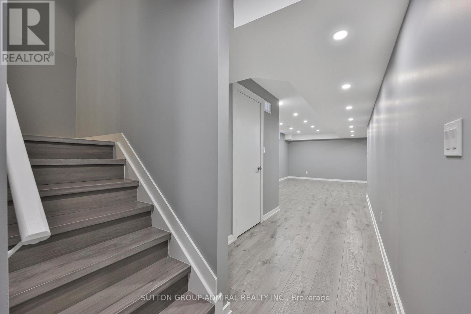 12 SAND HILL MEWS, Vaughan (Patterson), Ontario, L6A4Y4 — Photo 42