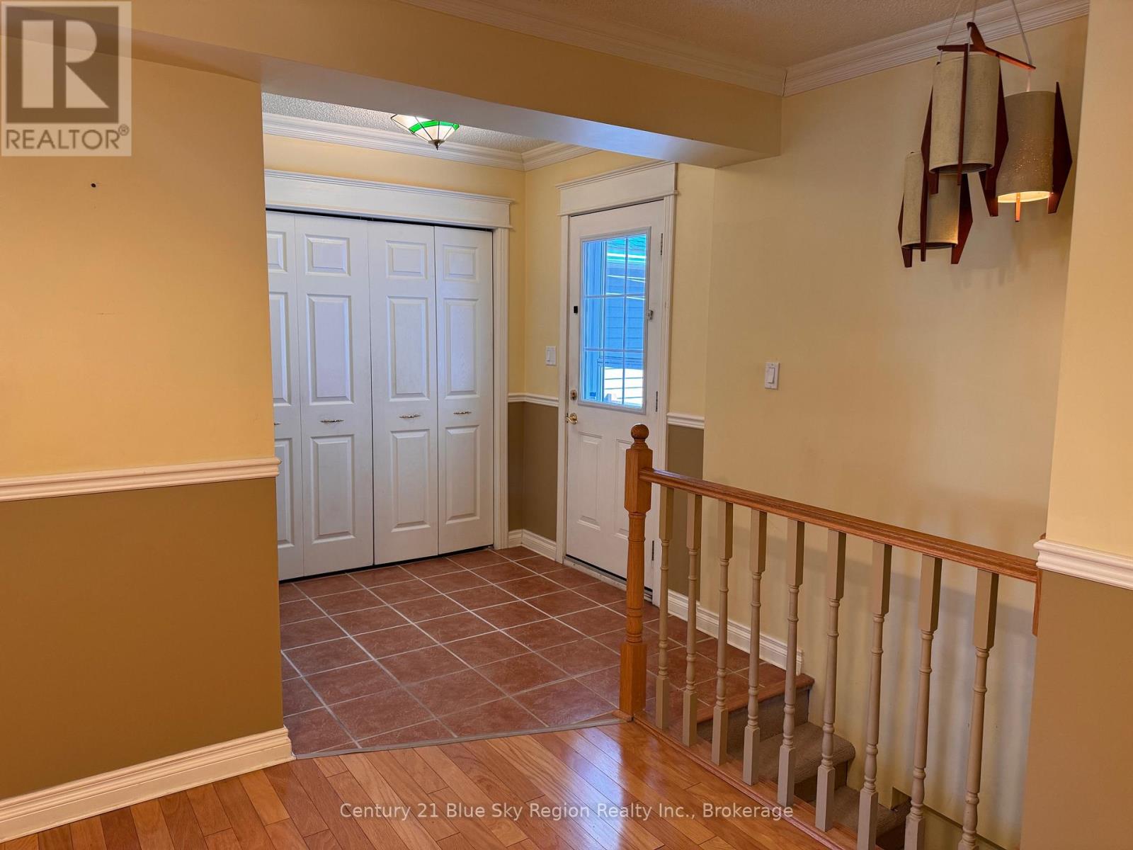 918 DOUGLAS STREET — photo 14