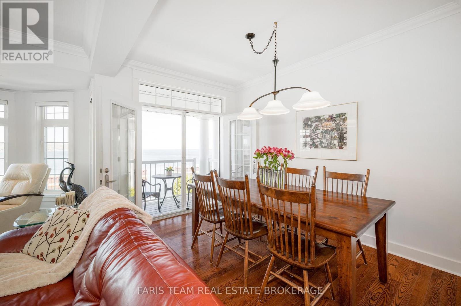 #12 155 WILLIAM STREET - 11