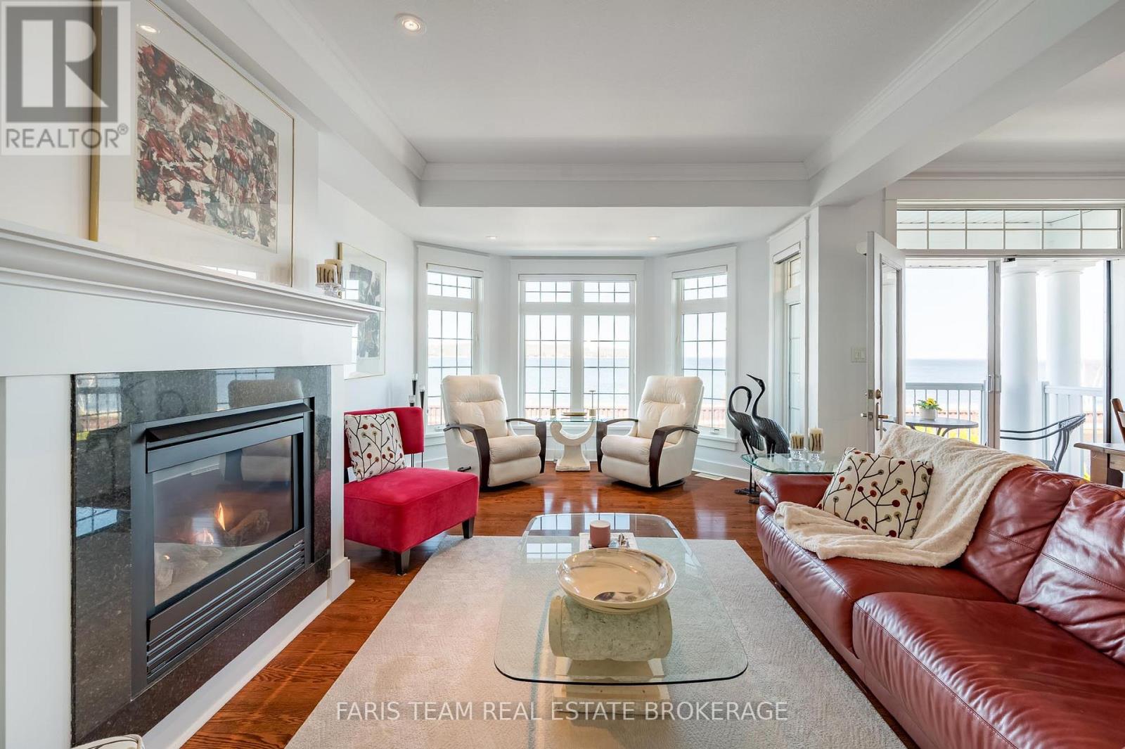 #12 155 WILLIAM STREET - 13