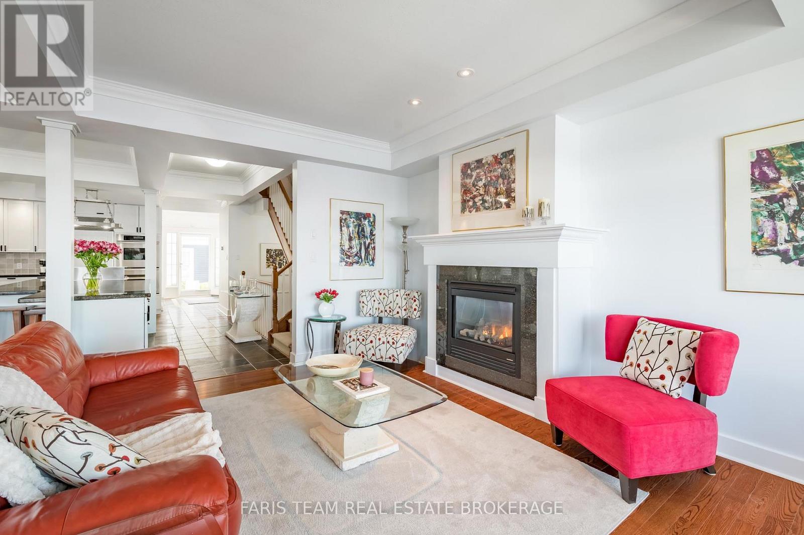 #12 155 WILLIAM STREET - 15