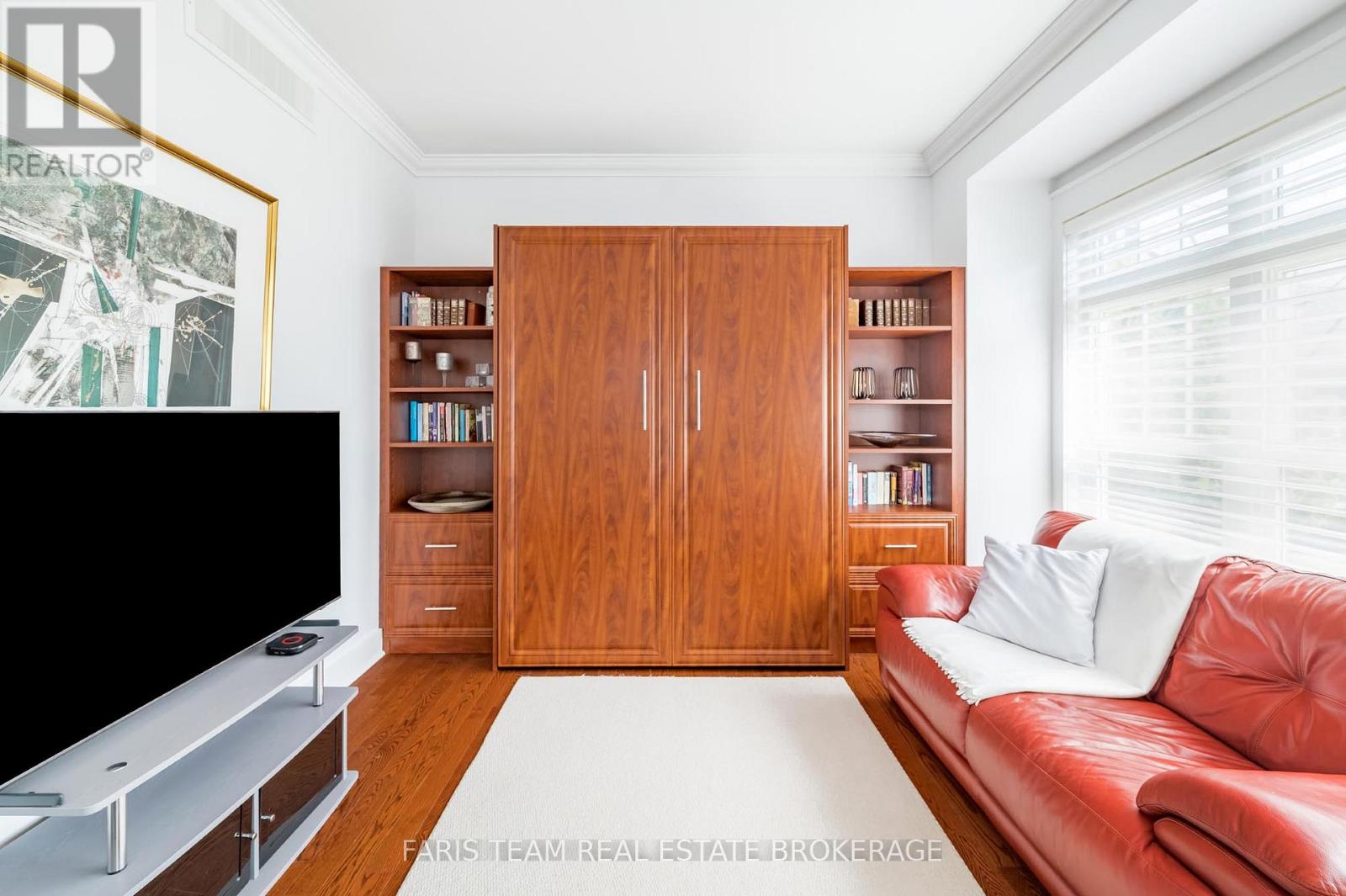 #12 155 WILLIAM STREET - 17