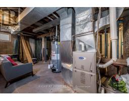 29 Peel Street, Barrie, ON L4M3K9 Photo 34