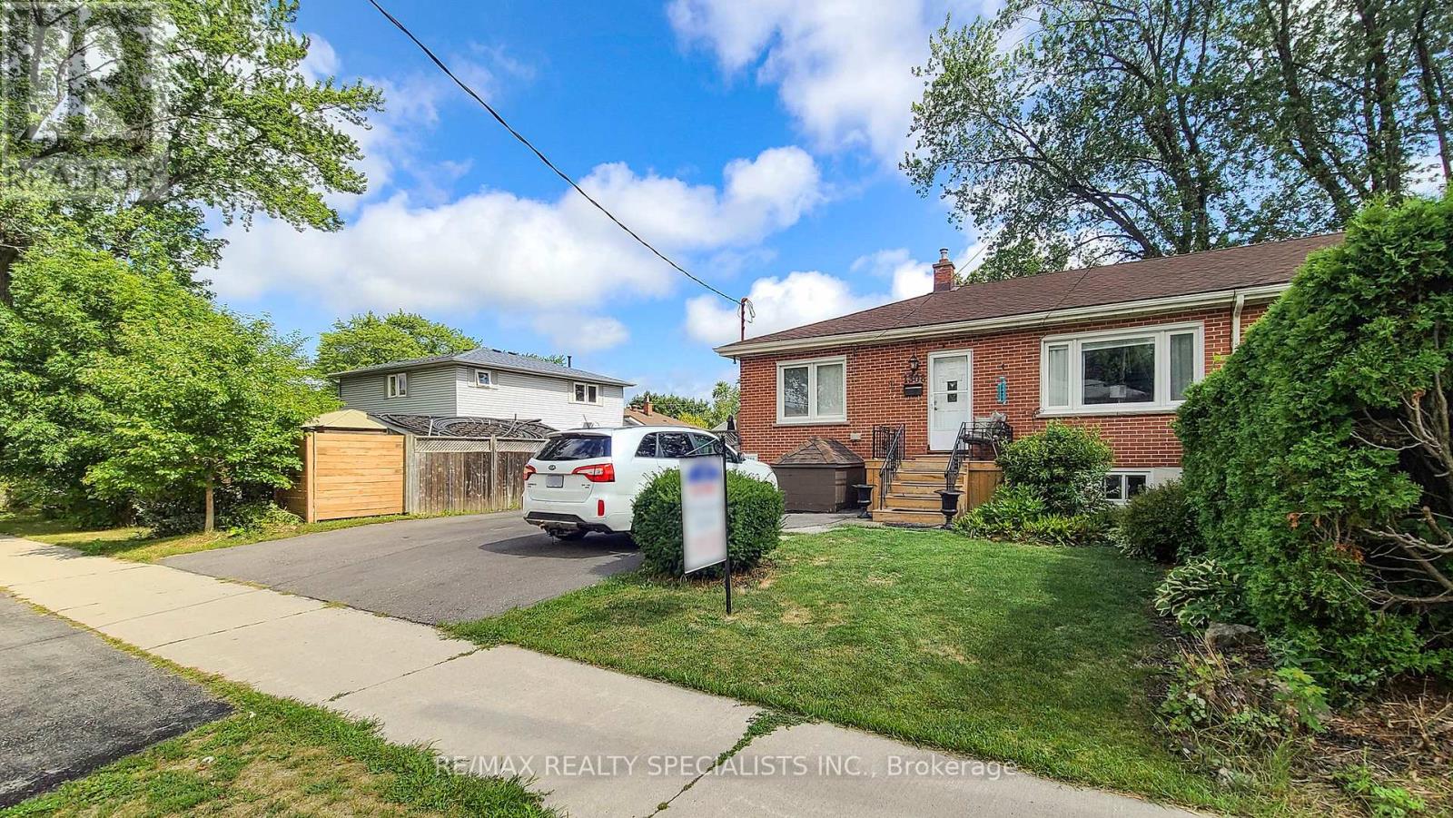 1306-08 LEIGHLAND ROAD - 1