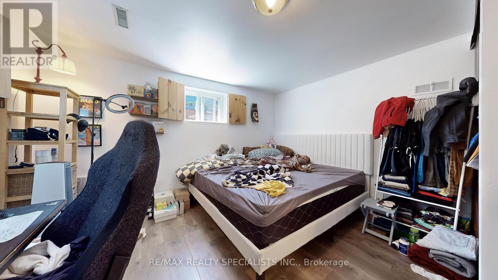1306-08 LEIGHLAND ROAD - 40
