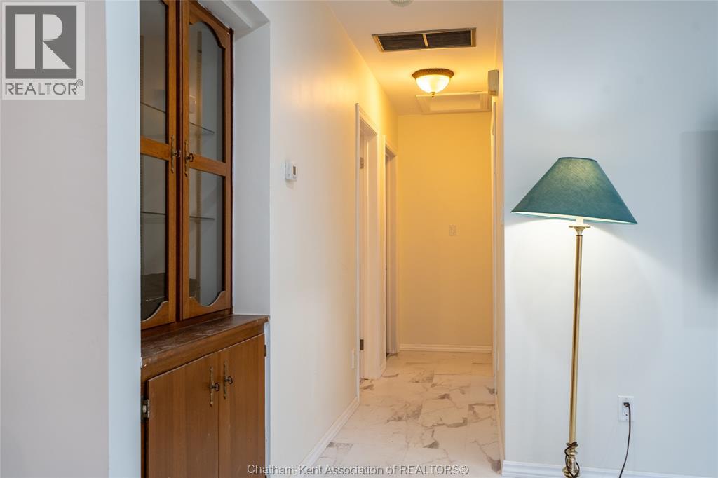 17 Glenmar AVENUE - 11