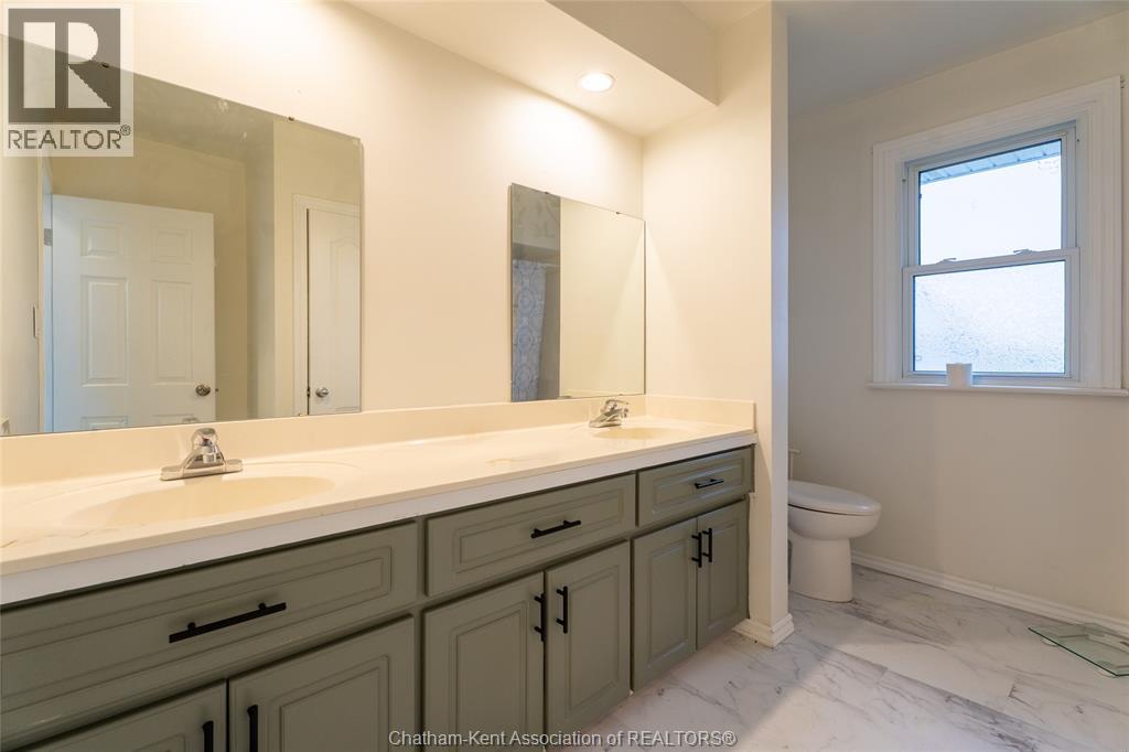 17 Glenmar AVENUE - 17