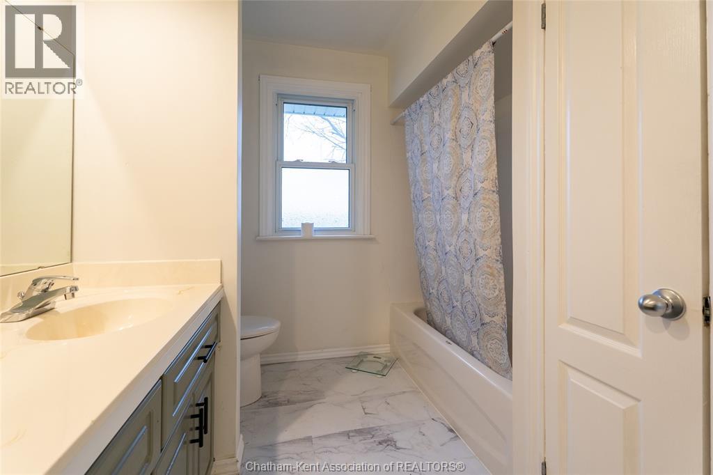 17 Glenmar AVENUE - 18